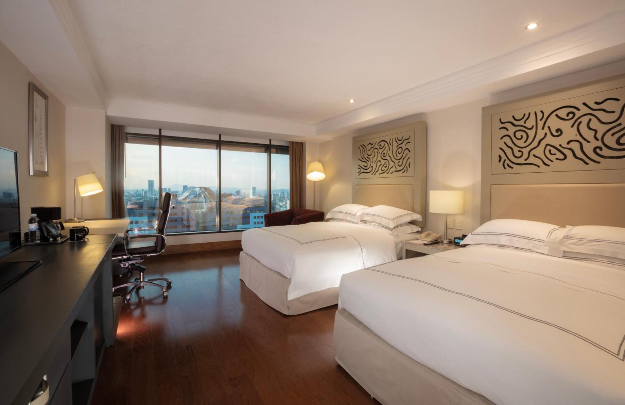 ホテル ヒルトン グァダラハラ グアダラハラ エクステリア 写真 Deluxe Room